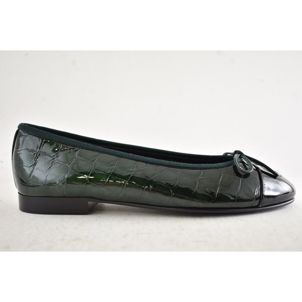 Chanel 26A Dark Green Black Crocodile Patent CC Logo Ballet Ballerina Flat 37.5 - Picture 2 of 16
